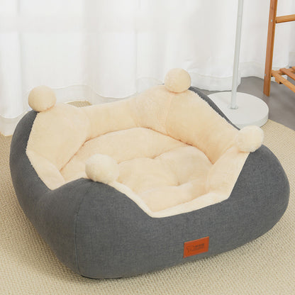 Winter Warm Open-style Cat & Dog House